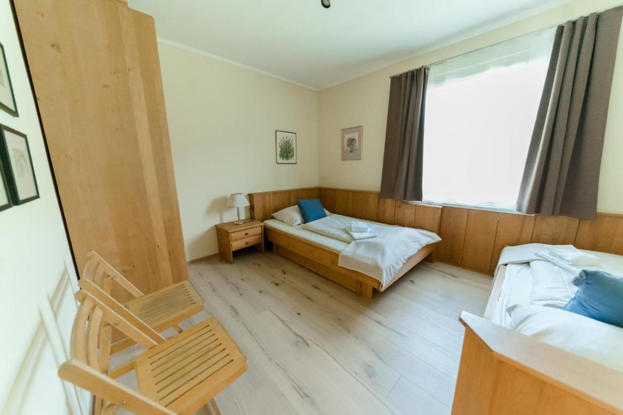 Ferienhaus Karawankenblick Velden 沃尔特湖畔韦尔登 外观 照片