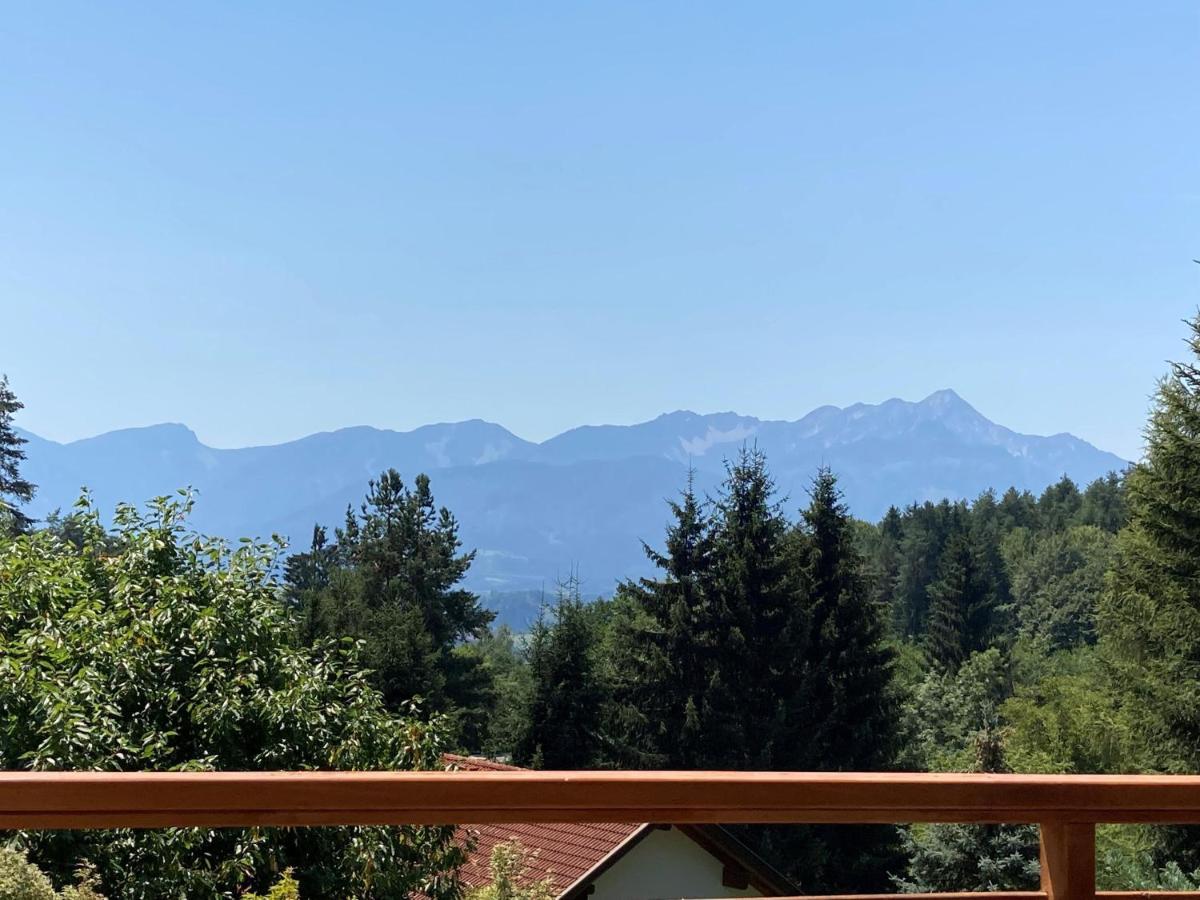 Ferienhaus Karawankenblick Velden 沃尔特湖畔韦尔登 外观 照片
